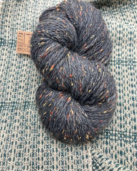 Brown bear and honey - Handspun -woolen
